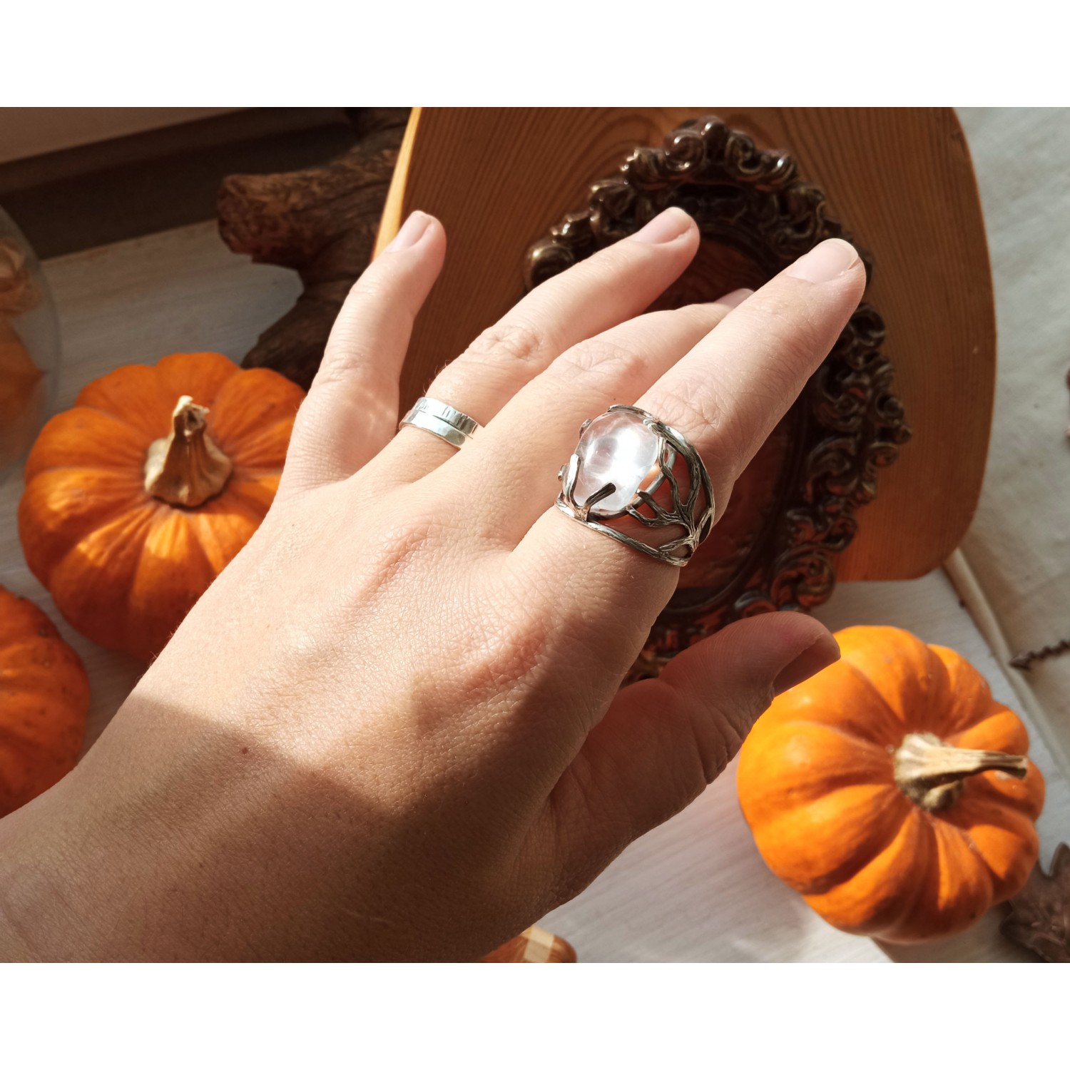 Rose quartz silver ring