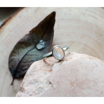 Silver moonstone ring with blue flash