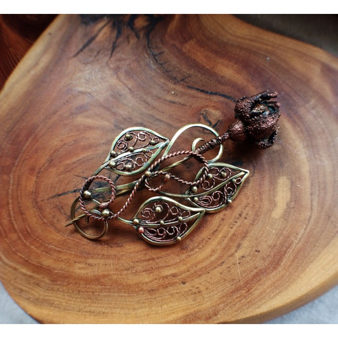 Copper and brass filigree rose brooch