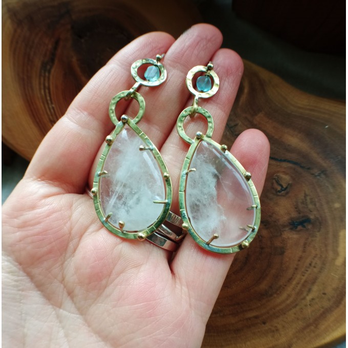 Brass earrings with quartz and apatite