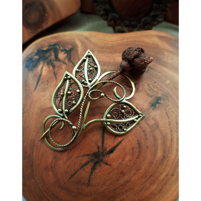 Copper and brass filigree rose brooch