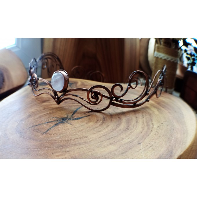 Elven tiara with rose quartz