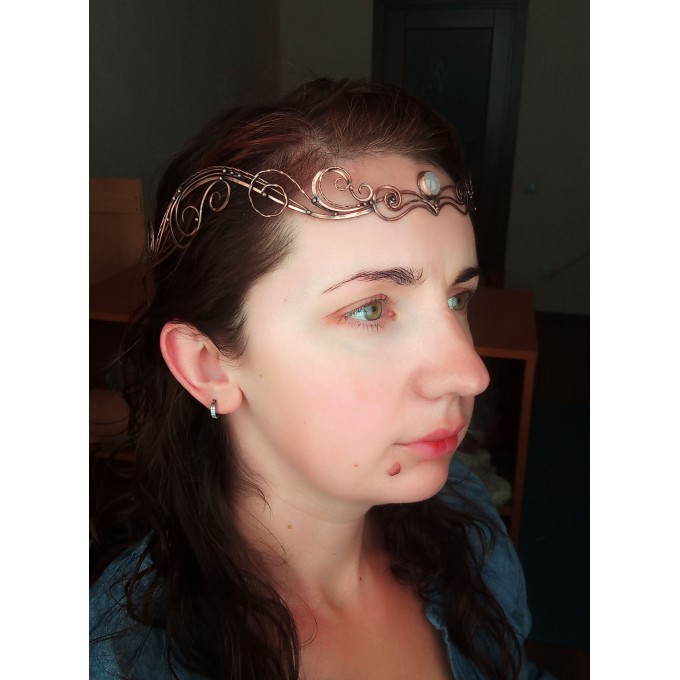 Elven tiara with rose quartz