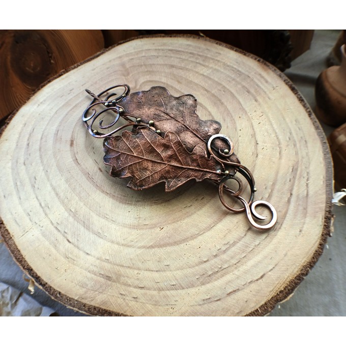 Copper oak hairclip 