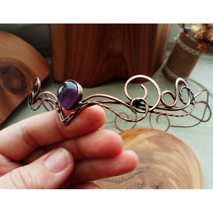 Elven tiara with amethyst