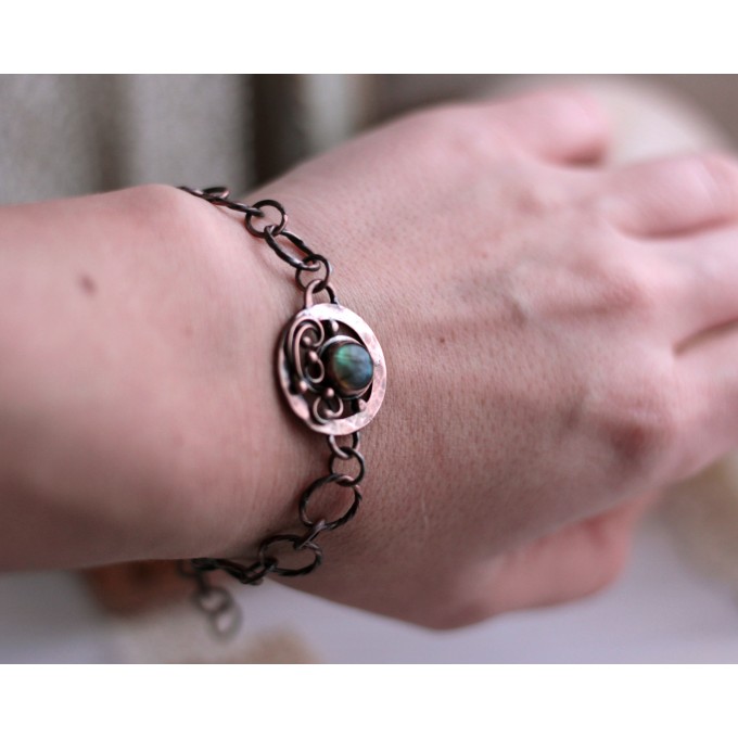 Copper labradorite bracelet 