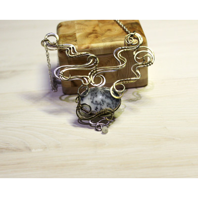 Mixed metal dendrite agate necklace
